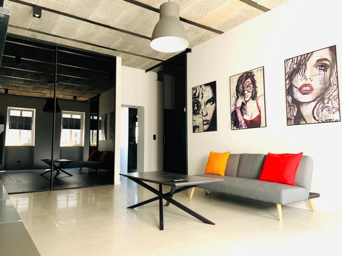 5 Star Apartments - Luxury & Comfort 옐레니아구라 외부 사진