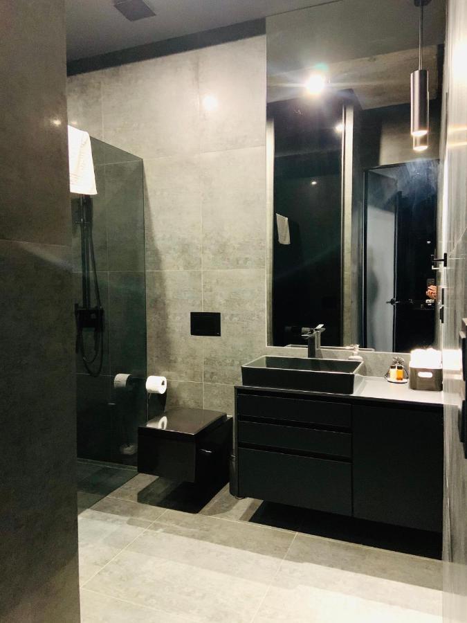 5 Star Apartments - Luxury & Comfort 옐레니아구라 외부 사진