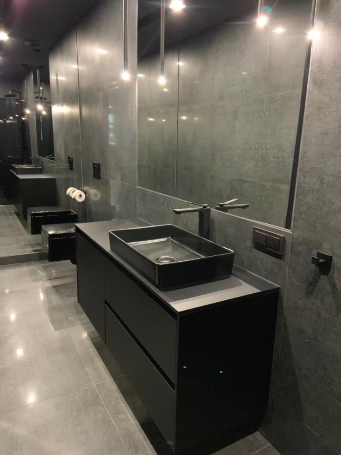 5 Star Apartments - Luxury & Comfort 옐레니아구라 외부 사진